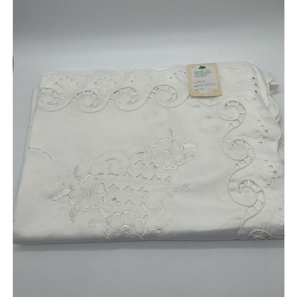 Bordado A. Mao Creacion Original 72"x 108” White Tablecloth 13 pcs. Set NIP SEE